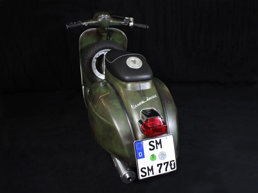 Vespa Sprint Rawstyle