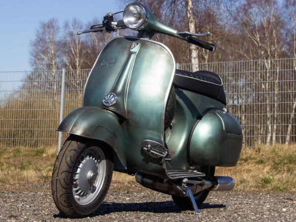 Vorschau: Vespa VNB 244 Rawstyle Vorschau: Vespa VNB 244 Rawstyle