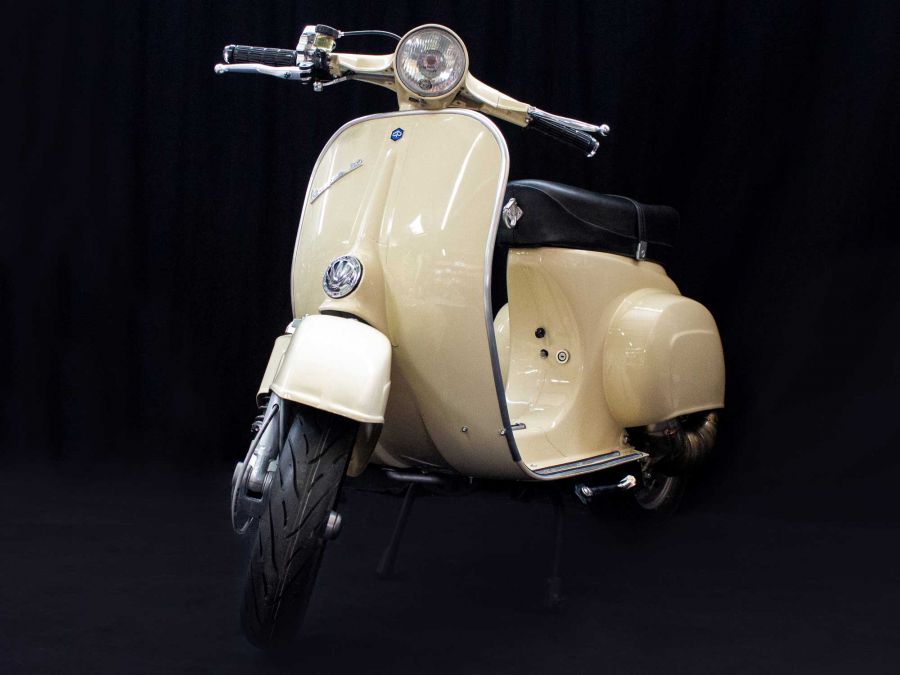 Vespa V200 Classic
