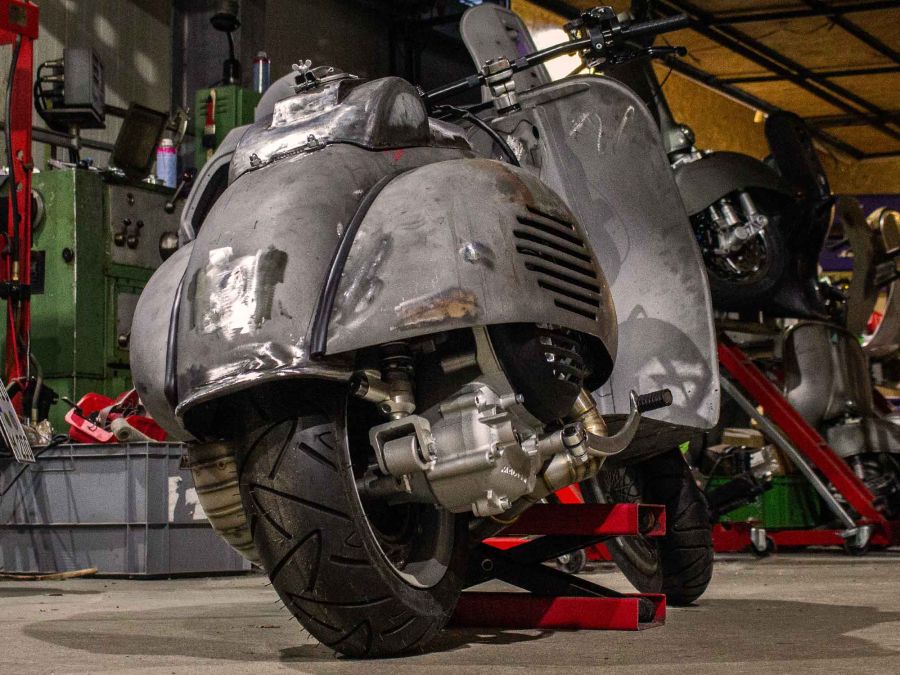 Vespa ACMA Conversion