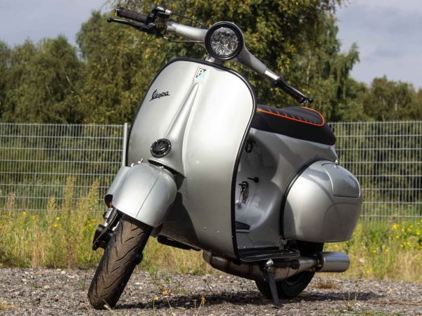 Vorschau: Vespa VNB 244 Mercedes Silbergrau Vorschau: Vespa VNB 244 Mercedes Silbergrau