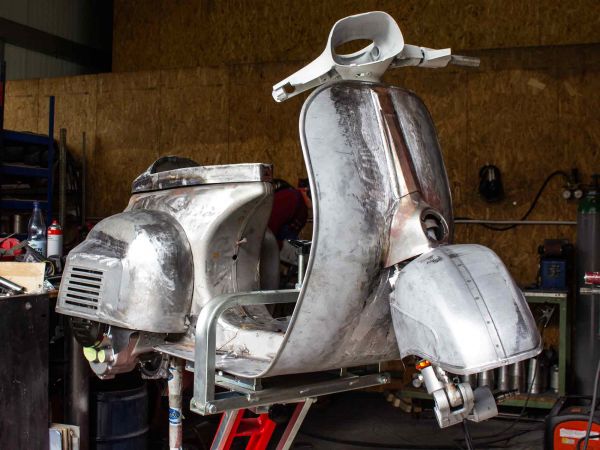 Vorschau: Vespa Sprint custom conversion Vorschau: Vespa Sprint custom conversion