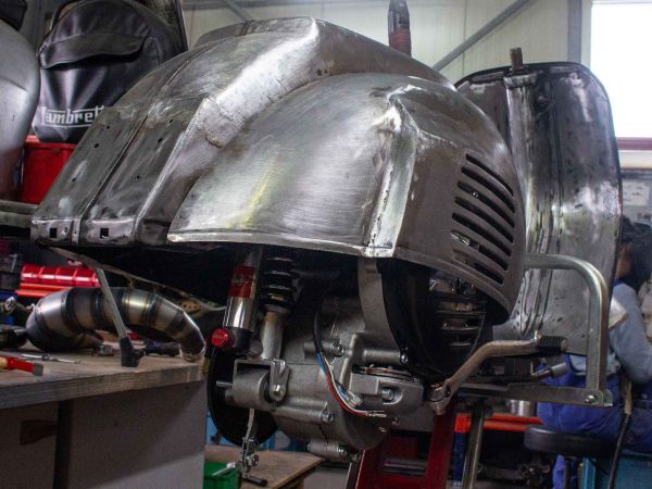 Vorschau: Custom Vespa VNB 306 Rawstyle Vorschau: Custom Vespa VNB 306 Rawstyle