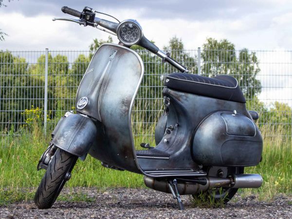 Vorschau: Custom Vespa VNB 244 Rawstyle Vorschau: Custom Vespa VNB 244 Rawstyle
