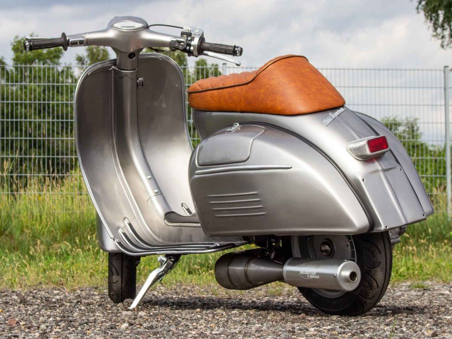 Custom Vespa Sprint 244