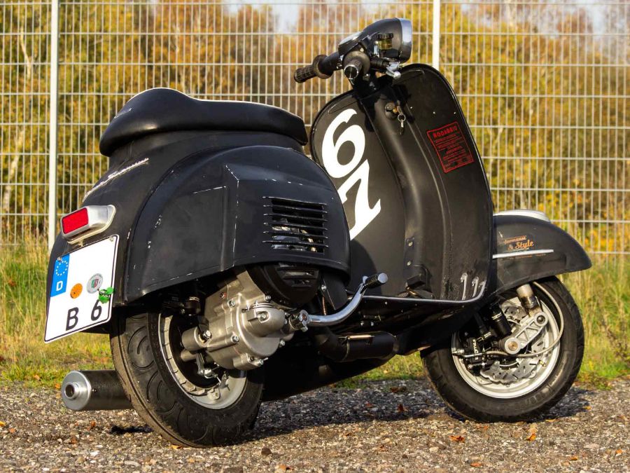 Custom Vespa GT 306