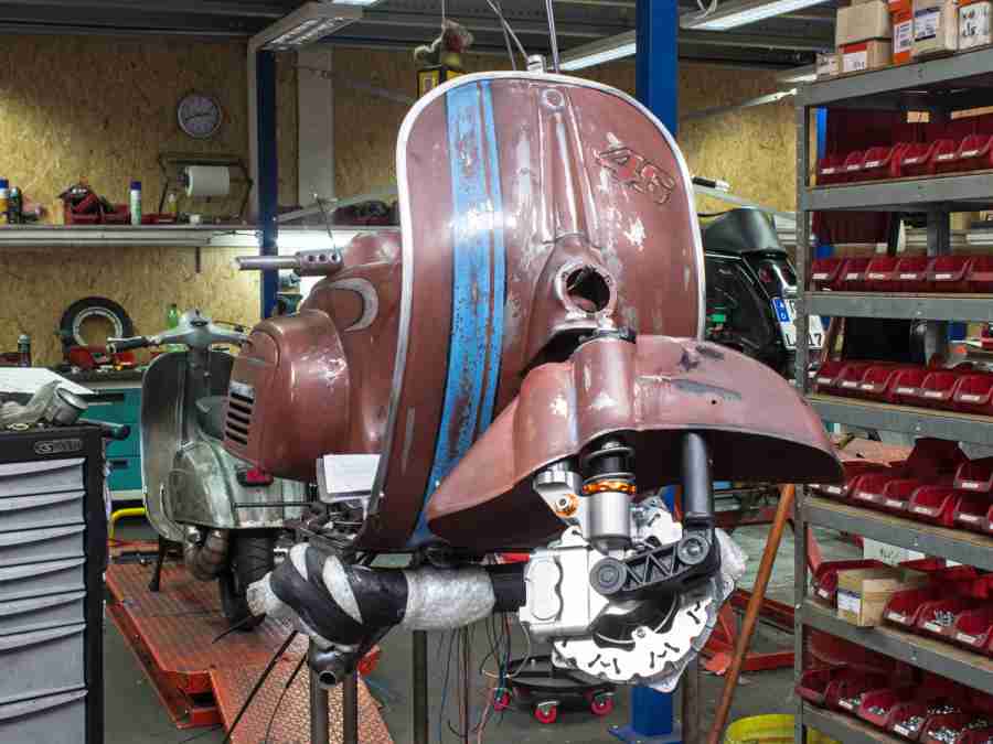 Vespa 138N Rawstyle