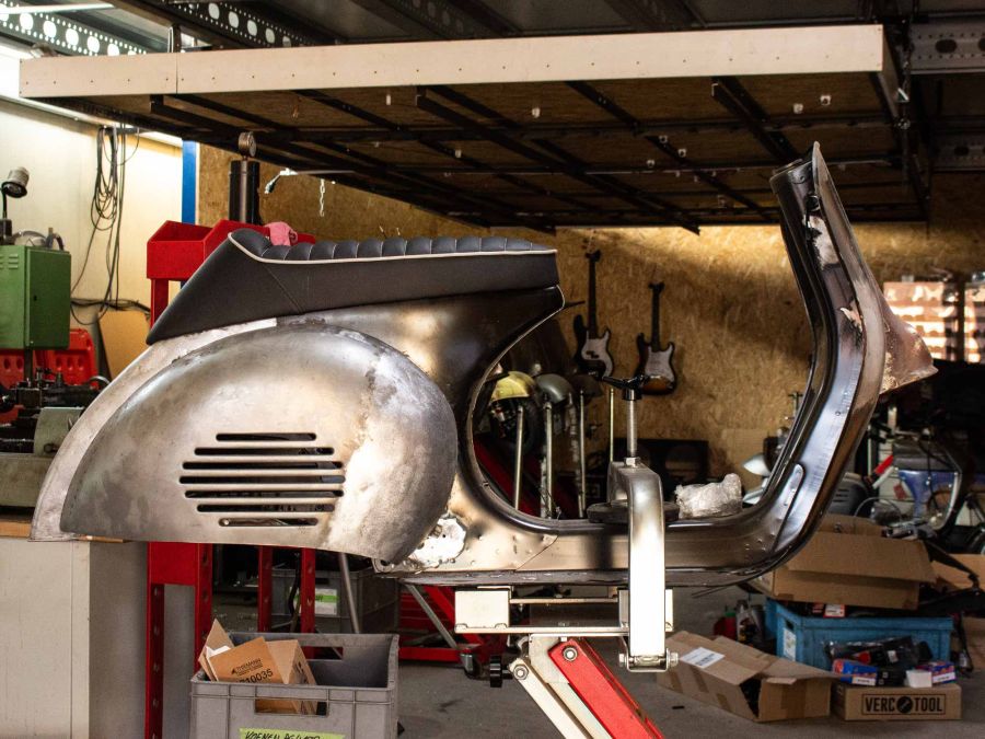 Vespa GS 244 Conversion