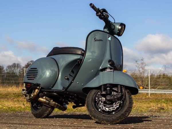 Vorschau: Vespa GS 244 Conversion Sage Green Vorschau: Vespa GS 244 Conversion Sage Green