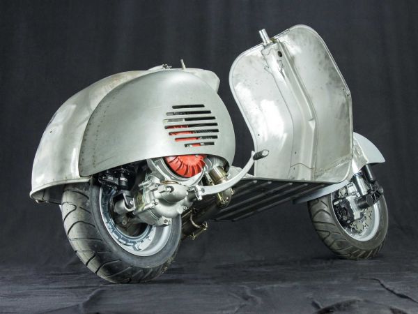 Vorschau: VESPA WIDEFRAME CONVERSION Vorschau: VESPA WIDEFRAME CONVERSION