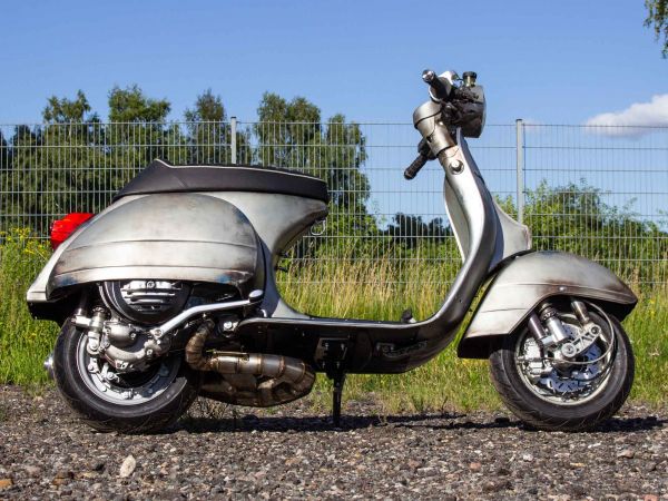 Vorschau: Custom Vespa PX 251 Superlow Vorschau: Custom Vespa PX 251 Superlow