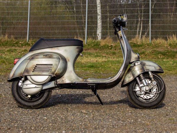 Vorschau: Electric Vespa 125 Rawstyle Vorschau: Electric Vespa 125 Rawstyle