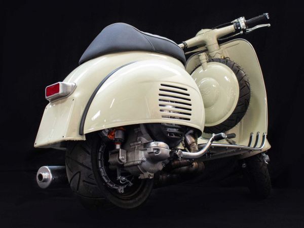 Vespa VNB 244 Classic Racer