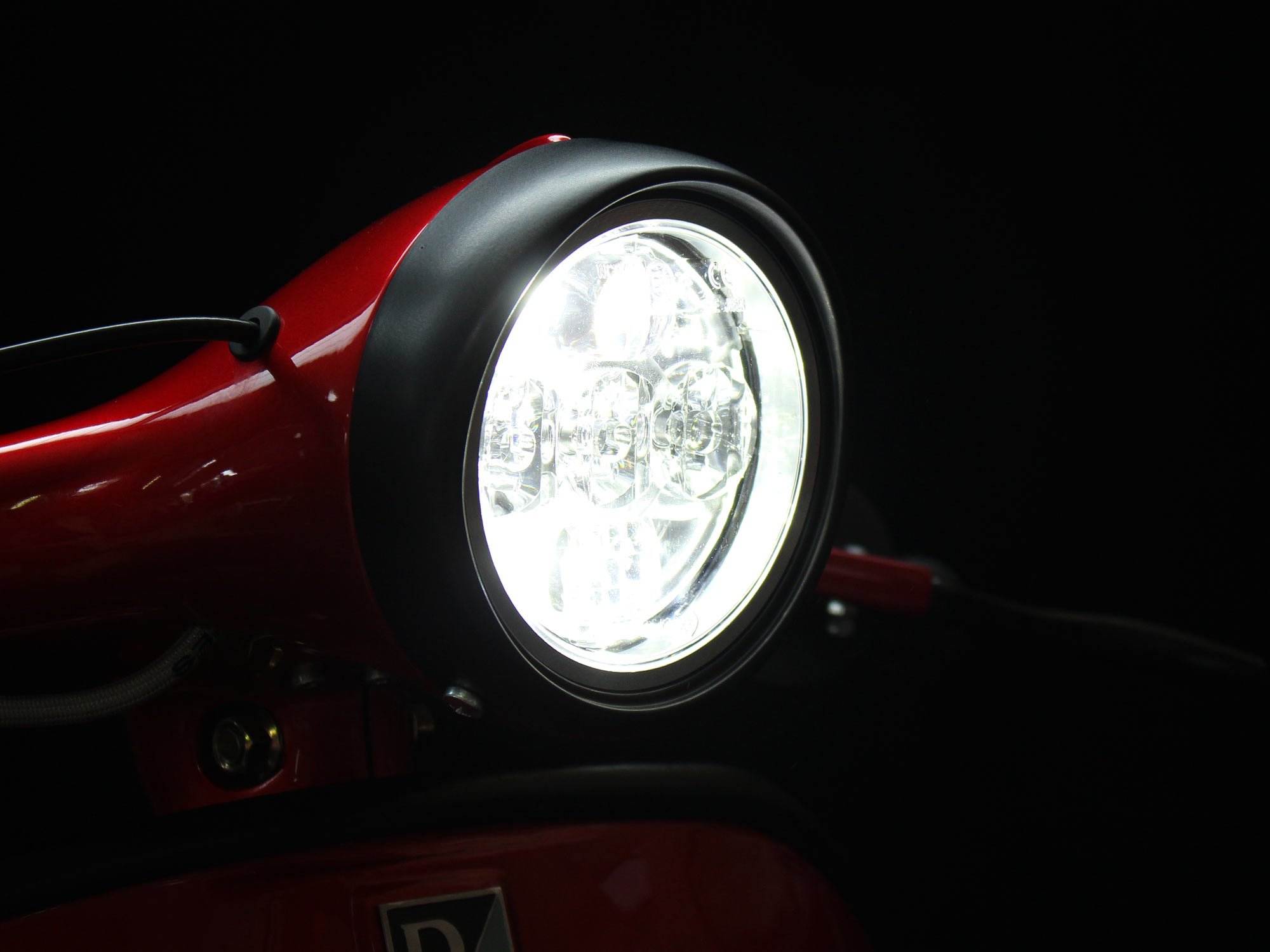 Scheinwerfer JW Speaker LED komplett inkl. Lampenring / VNB, GS usw., Vespa Spezialteile, Custom Parts, VESPA SHOP