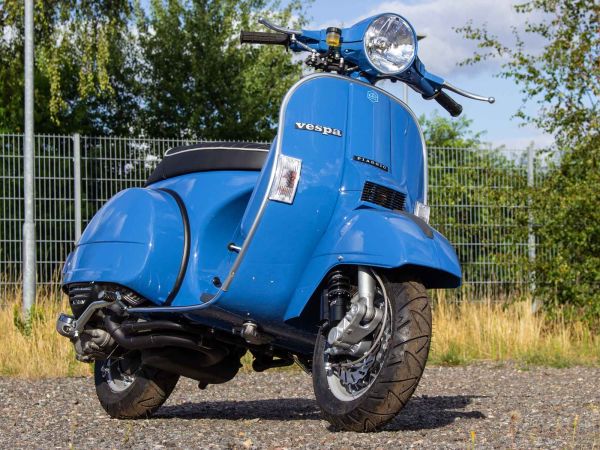 Vorschau: Vespa PX 221 French Blue Vorschau: Vespa PX 221 French Blue