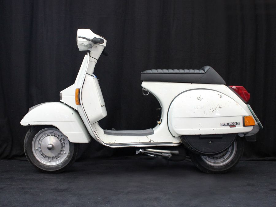 Custom Vespa PX 200 Road | Custom Vespa Galerie | CUSTOM VESPA ...