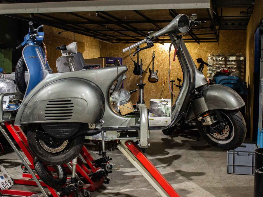 Electric Vespa VNB Classic