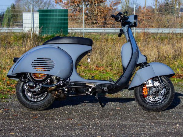 Vorschau: Vespa GS 250 Arctic Grey Vorschau: Vespa GS 250 Arctic Grey