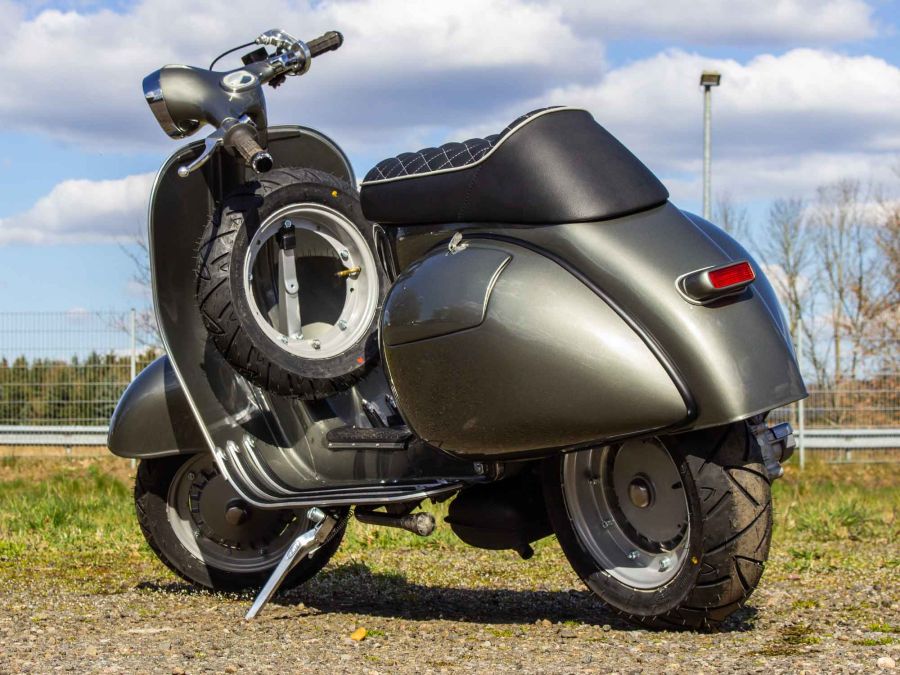 Vespa GS 244 Conversion