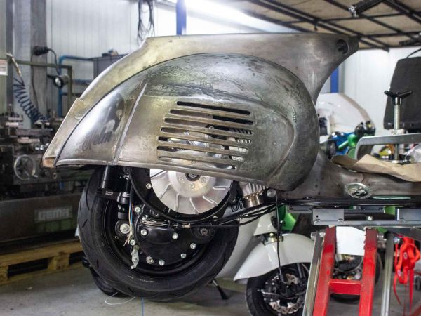 Vorschau: Custom Vespa VNB 306 Rawstyle Vorschau: Custom Vespa VNB 306 Rawstyle