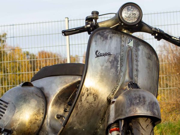 Vespa Rawstyle Lackierungen