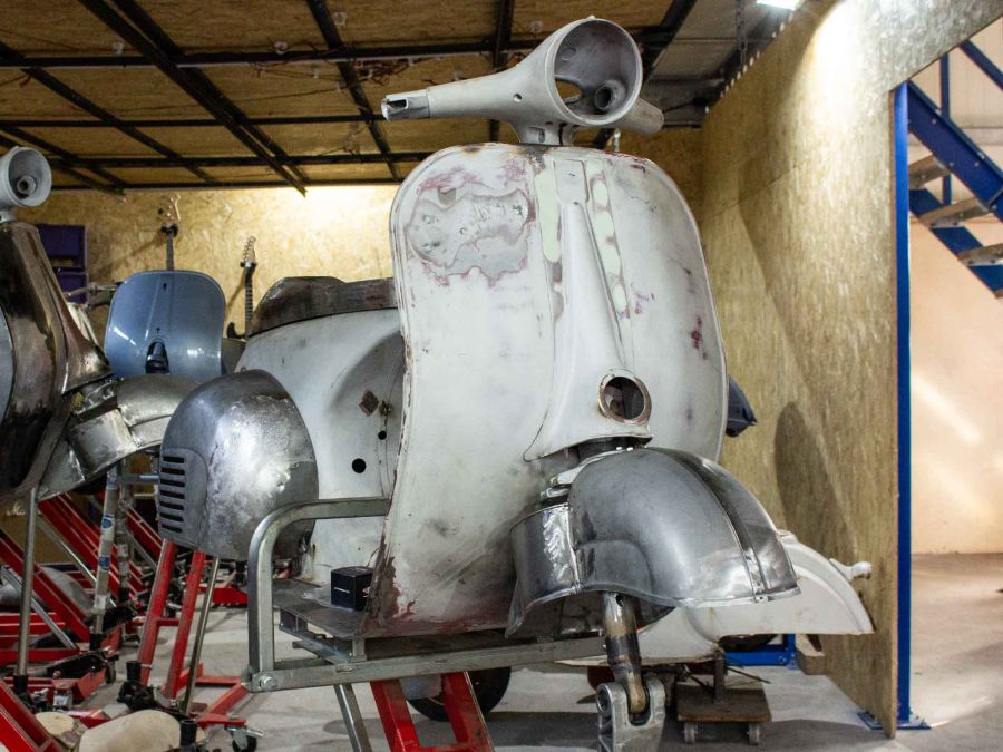 Vespa VNB 244 Mattschwarz