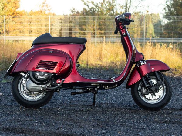 Vorschau: Custom Vespa V 200 Superlow Vorschau: Custom Vespa V 200 Superlow