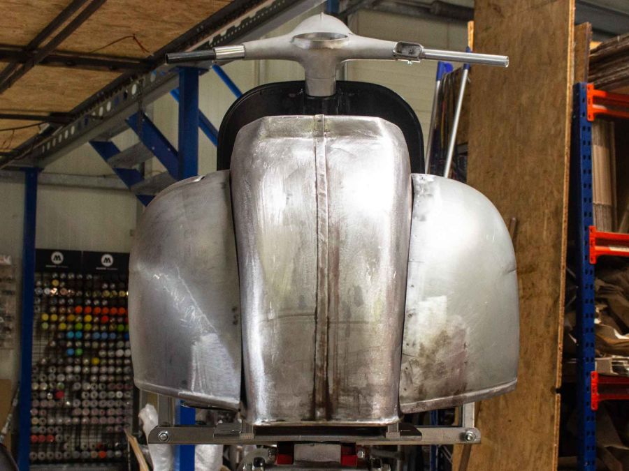Vespa VNB 244 Mercedes Silbergrau