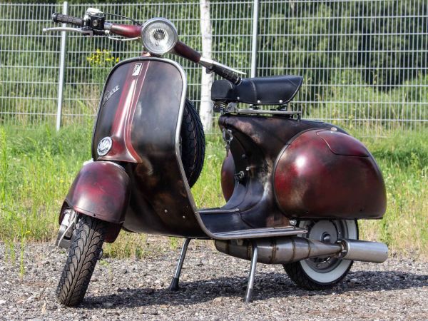 Vorschau: Vespa 125 Rawstyle Vorschau: Vespa 125 Rawstyle