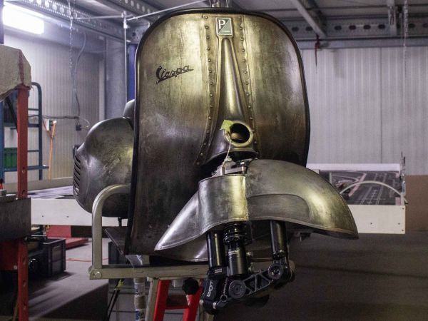 Vorschau: Custom Vespa VNB 306 Rawstyle Vorschau: Custom Vespa VNB 306 Rawstyle