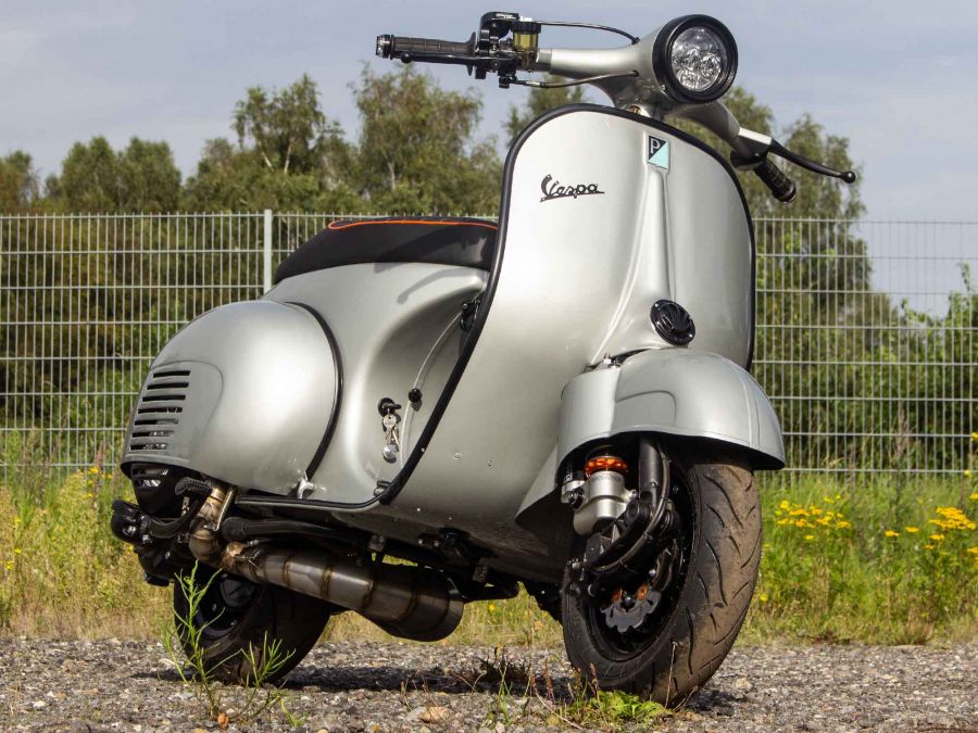 Vespa VNB 244 Mercedes Silbergrau