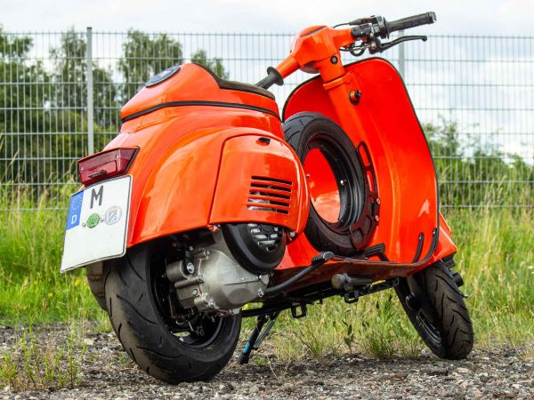 Vorschau: Vespa 200N Orange Vorschau: Vespa 200N Orange