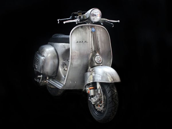 Vorschau: Custom Vespa Superlow Series 306 Vorschau: Custom Vespa Superlow Series 306