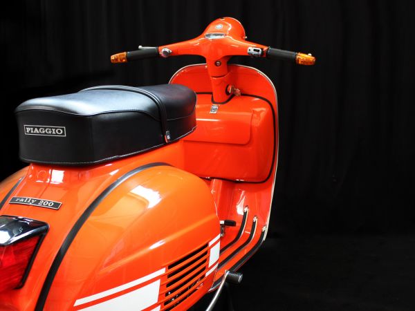 Vorschau: Vespa Rally 200 Restauration Vorschau: Vespa Rally 200 Restauration