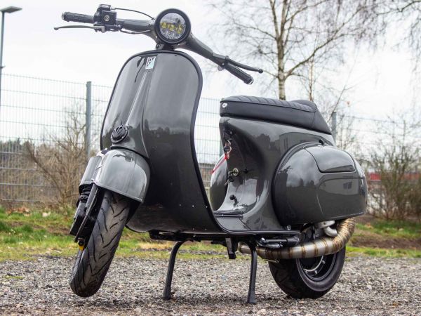 Vorschau: Vespa VNB 125 T5 Grigio Scuro Vorschau: Vespa VNB 125 T5 Grigio Scuro