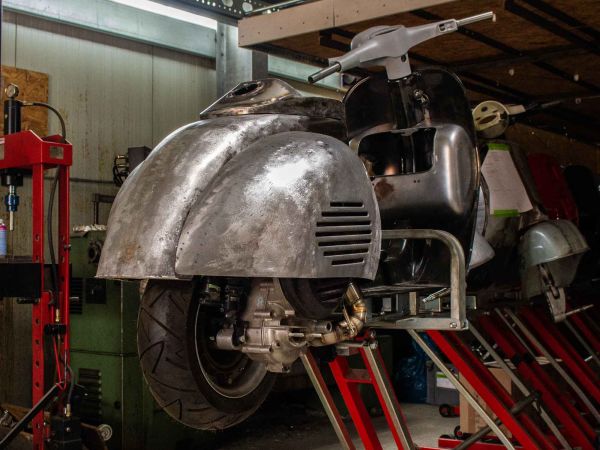 Vorschau: Vespa GS 250 Arctic Grey Vorschau: Vespa GS 250 Arctic Grey
