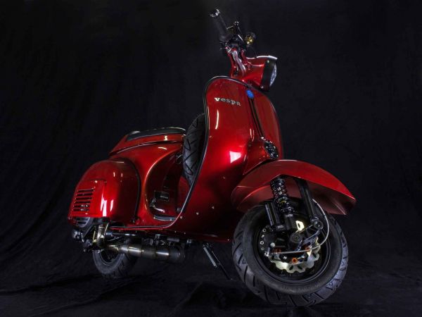 Vorschau: Custom Vespa GTR 125 Vorschau: Custom Vespa GTR 125