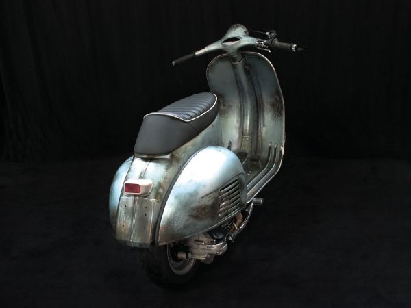 Vorschau: Custom Vespa VNB 260 Azzurro Metallizzato Vorschau: Custom Vespa VNB 260 Azzurro Metallizzato