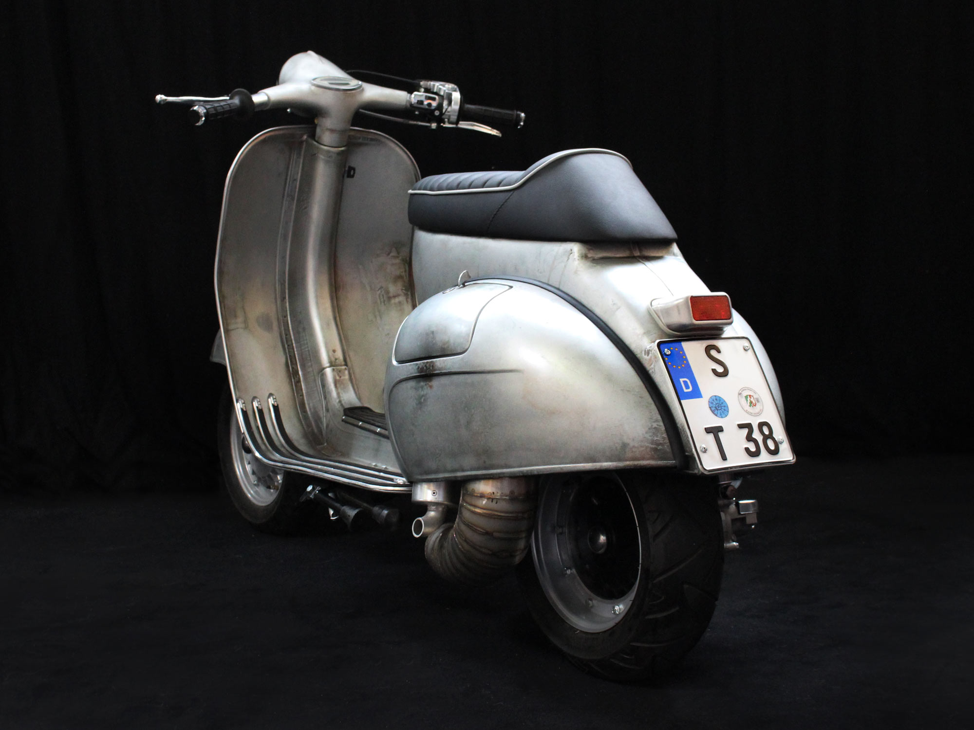 Custom Vespa  VNB 244 silver Rawstyle Custom Vespa  