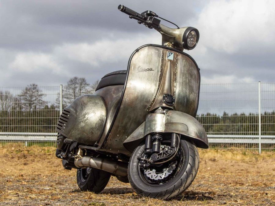 Custom Vespa VNB 306 Rawstyle