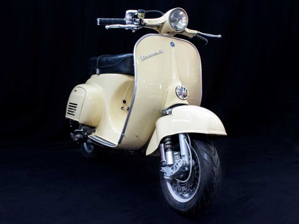 Vorschau: Vespa V200 Classic Vorschau: Vespa V200 Classic