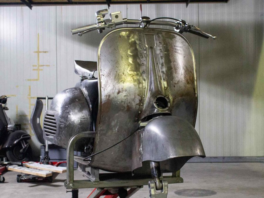 Custom Vespa Superlow GS 306