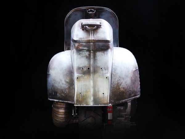 Vorschau: Vespa Rawstyle Lackierung und Rennauspuff-Sonderanfertigung Vorschau: Vespa Rawstyle Lackierung und Rennauspuff-Sonderanfertigung