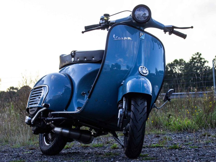 Custom Vespa VNB 190