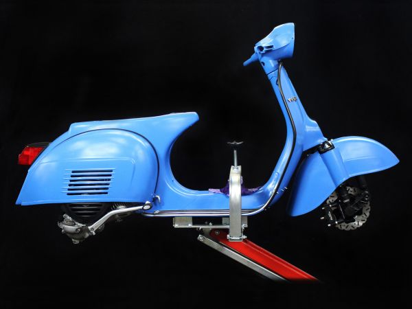 Vorschau: Custom Vespa Sprint 221 Superlow Vorschau: Custom Vespa Sprint 221 Superlow
