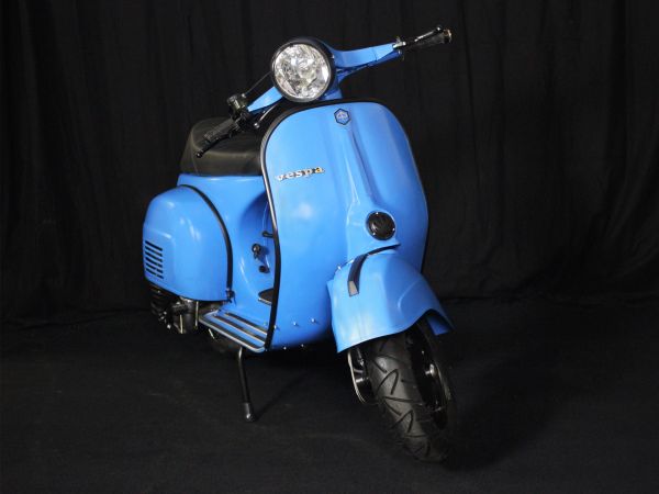 Vorschau: Custom Vespa Sprint 221 Superlow Vorschau: Custom Vespa Sprint 221 Superlow