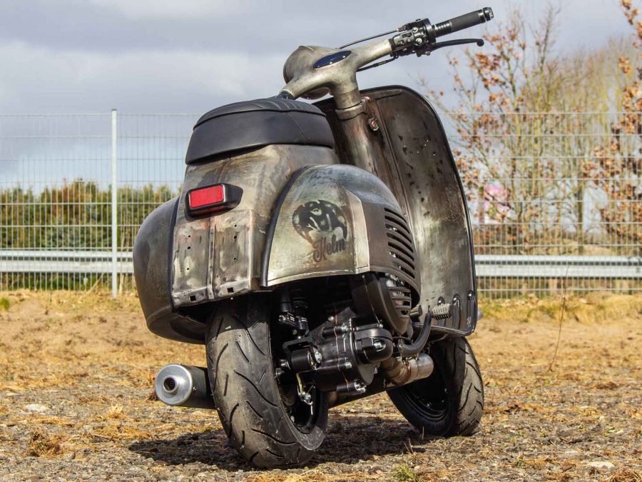 Custom Vespa VNB 306 Rawstyle