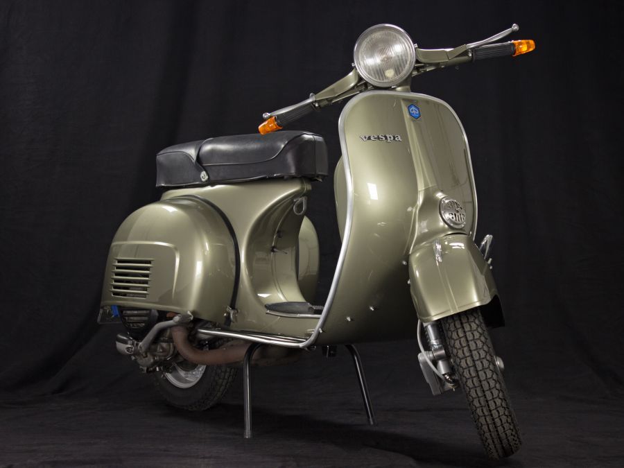 VESPA RALLY 200 RESTAURATION